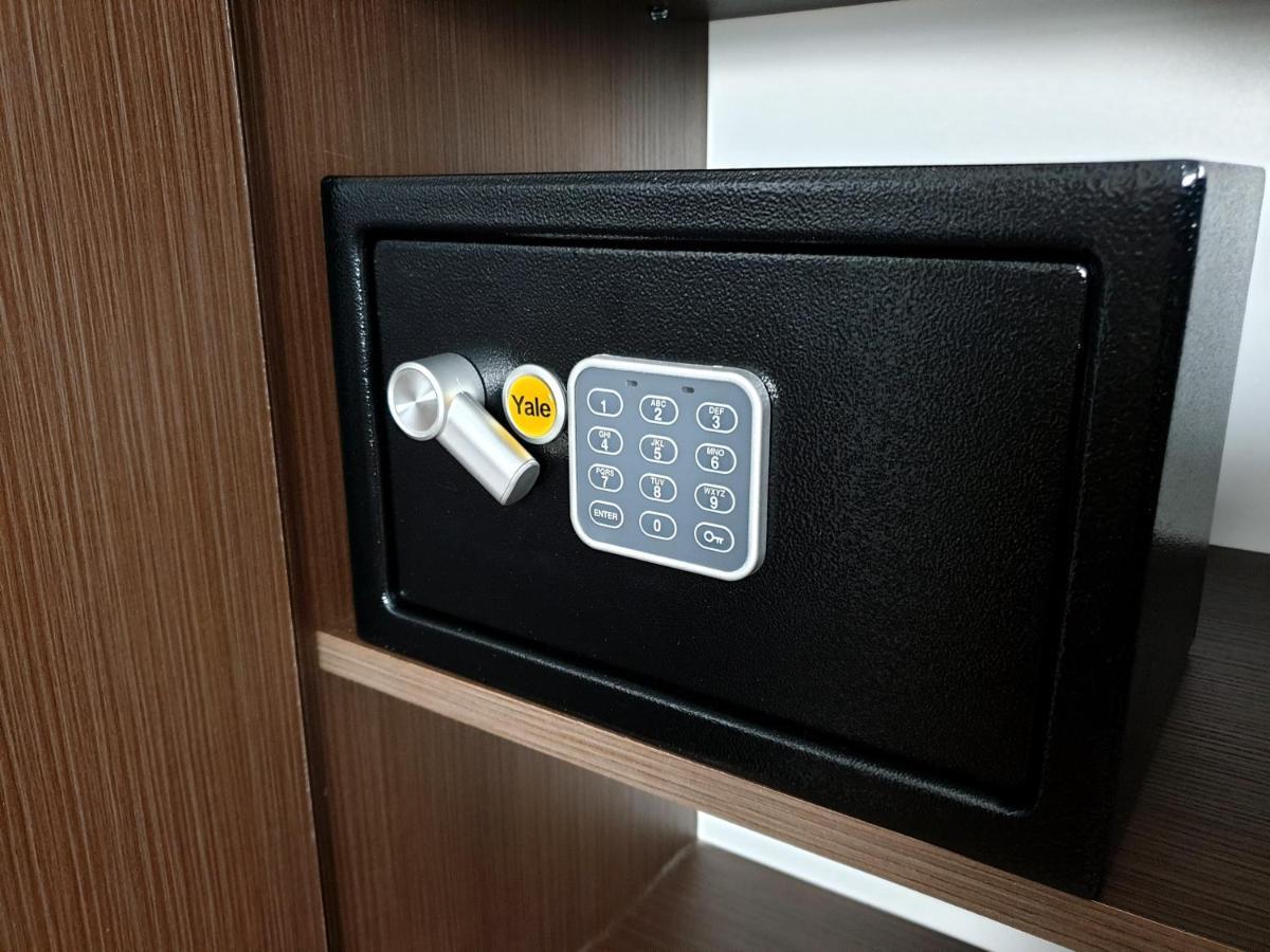 Executive Apartment Avantgarden Coresi Brassó Kültér fotó